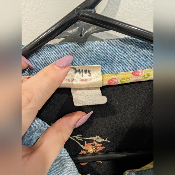 Vintage 90s Floral Rayon Blouse Denim Trim M - Picture 7 of 9